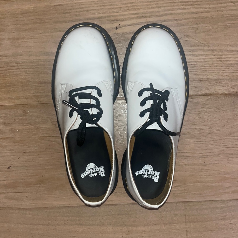 white and black platform docs